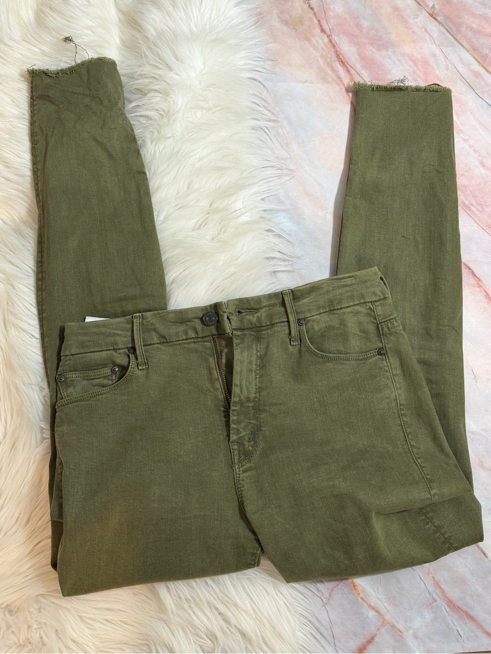 MOTHER Skinny Khaki Look Ankle Fray Green Denim Pants size 29